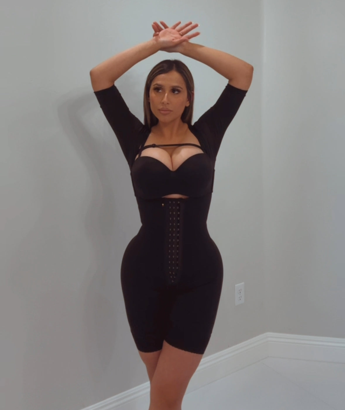 Colombian Piel De Angel With sleeve High Compression  Womenswear Shapewear